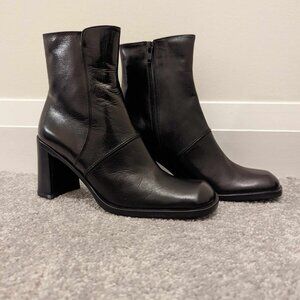 Brand New Women's Black Leather Boots